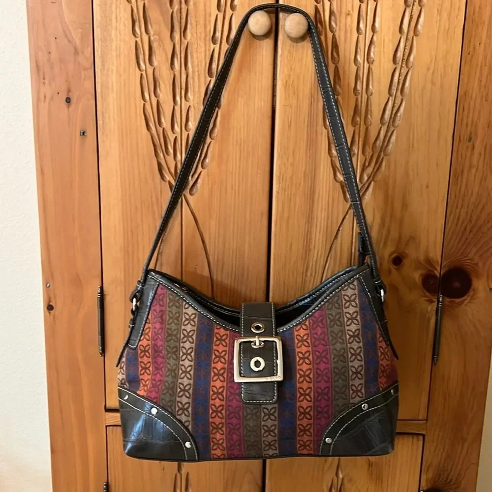 Vintage Relic Shoulder Bag